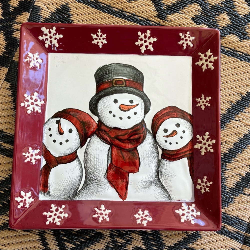 St. Nichole’s Square Yuletide cookie platter plate